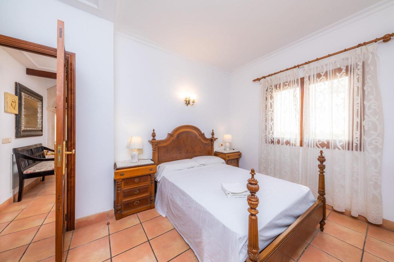 Dofi Villa Cala Millor  Exterior photo